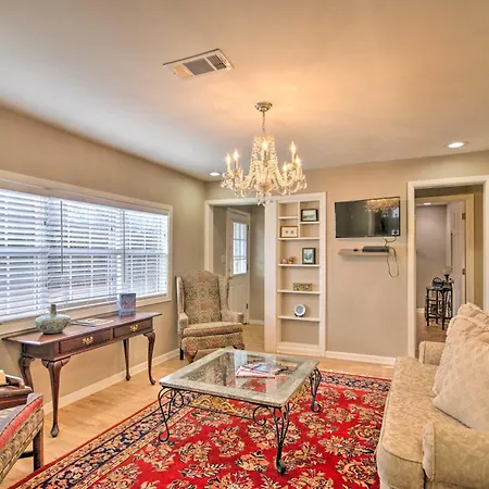 Charming Oxford Home About 7 Mi To Ole Miss!